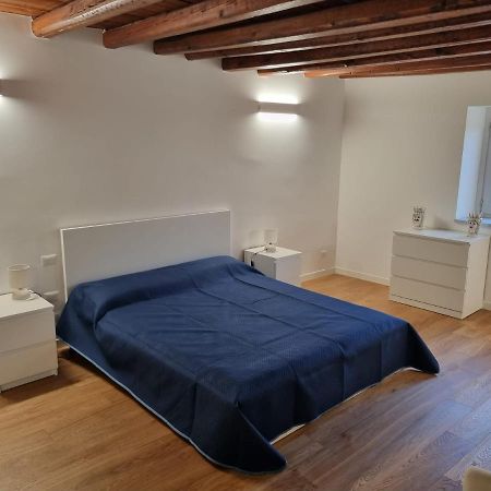 Casa Azzurra - Palazzo Del Buonpastore Palerme Extérieur photo