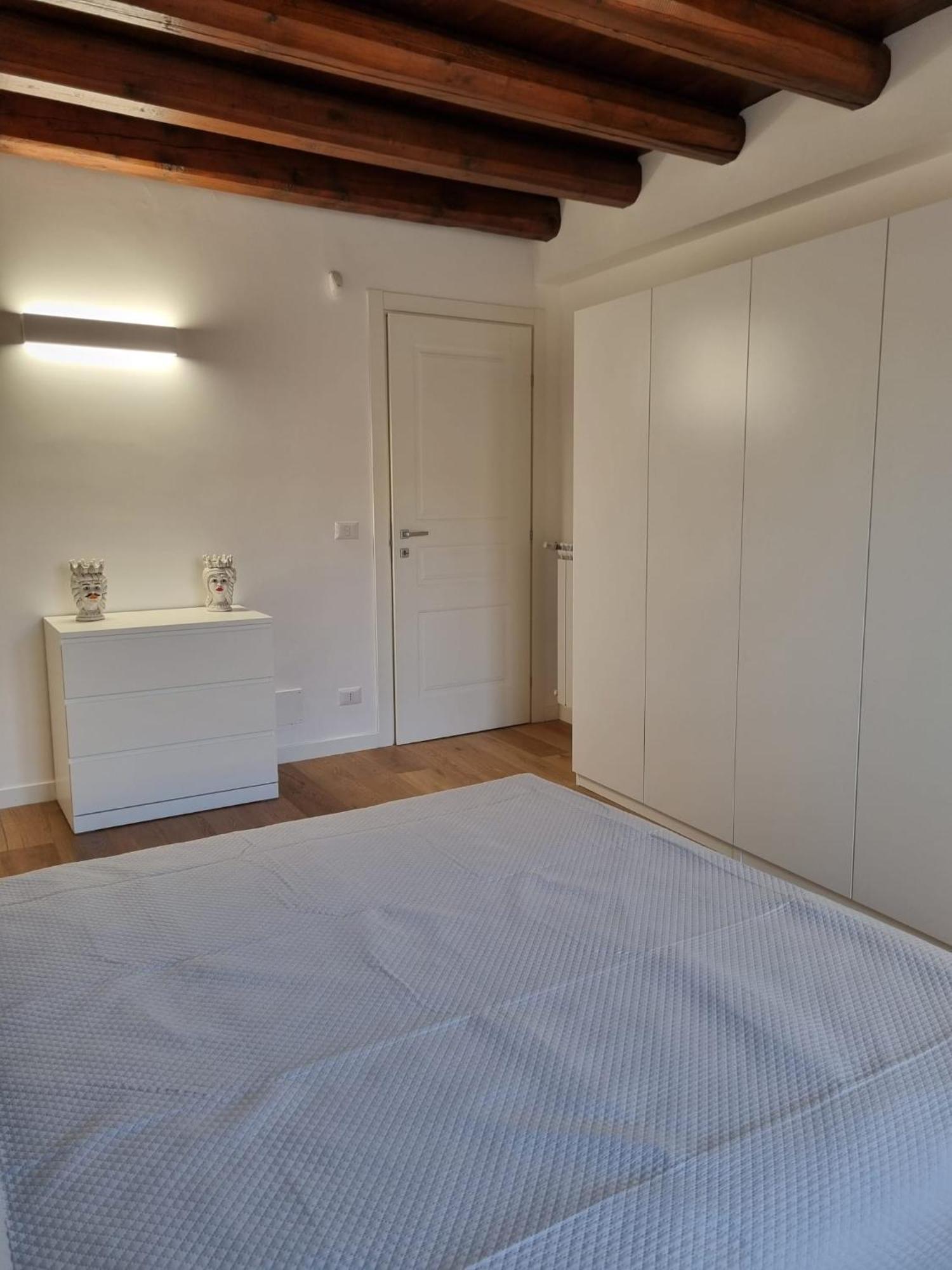 Casa Azzurra - Palazzo Del Buonpastore Palerme Extérieur photo