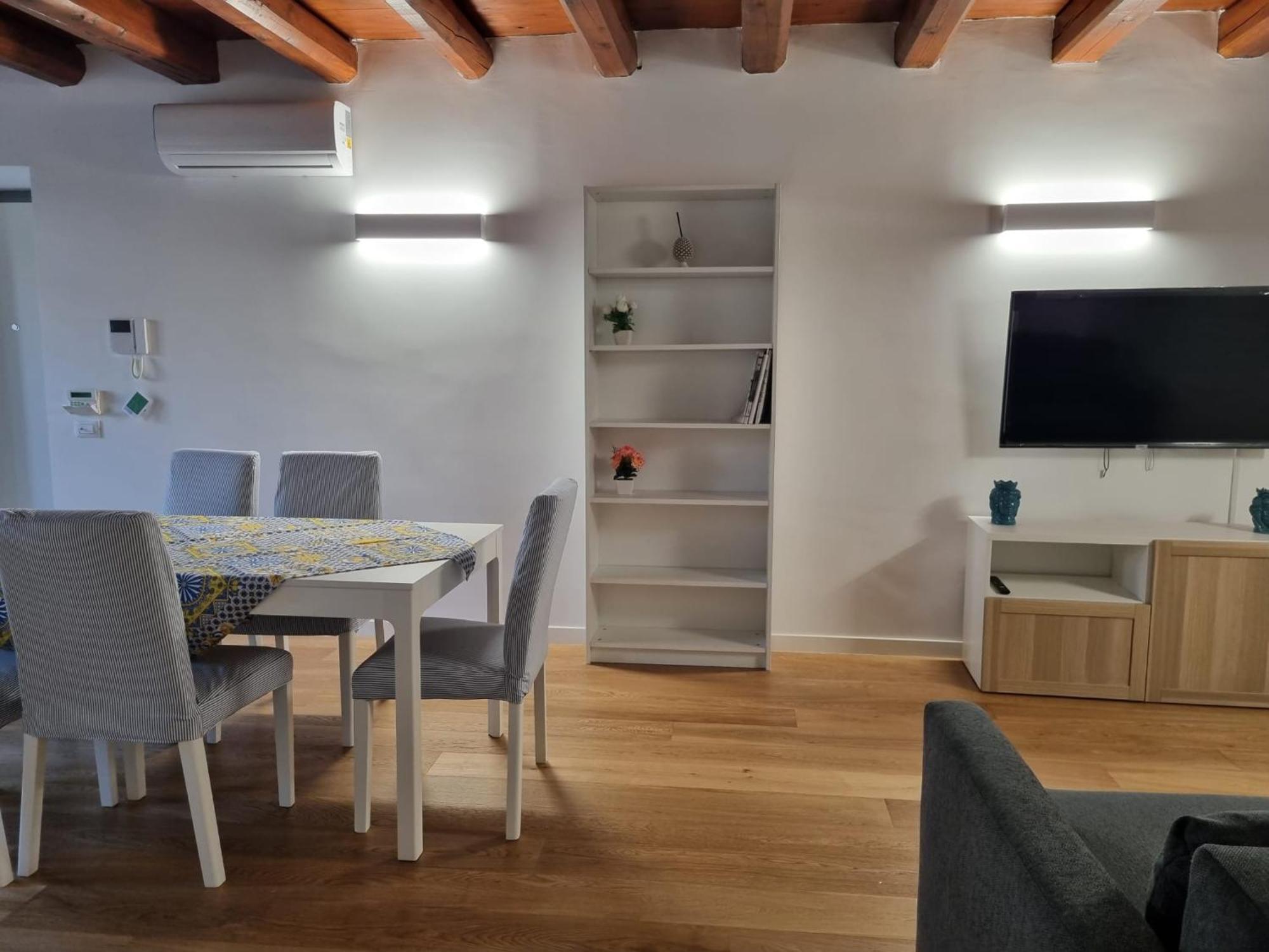 Casa Azzurra - Palazzo Del Buonpastore Palerme Extérieur photo